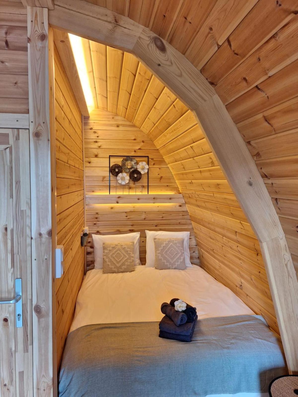 Vila Bastardo Glamping Pod Hotell Sintra Exteriör bild